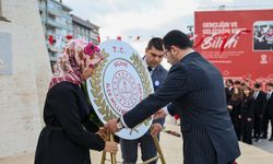 Öğretmenler Günü kutlanıyor