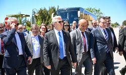 Balcıoğlu Yavaş'la birlikte Anıtkabir'de