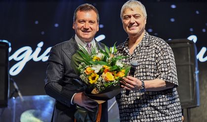 Cengiz Kurtoğlu nostalji yaşattı