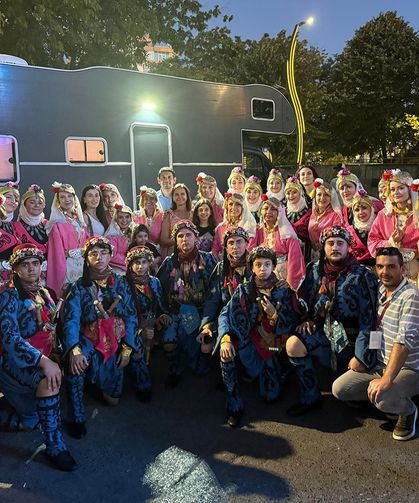 Muhteşem zeybek performansı