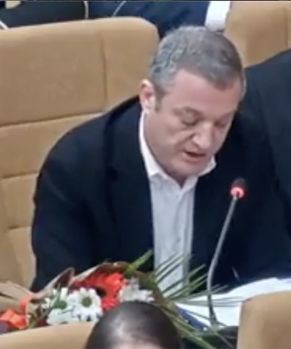 Demir: Romanlar'ı yok sayamayız