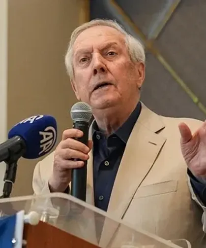 Aziz Yıldırım geliyor