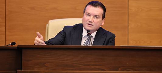 Balcıoğlu'ndan Işıklar'a eleştiri