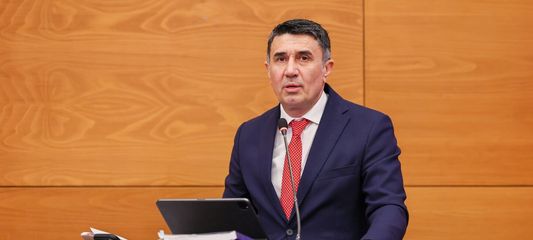 Yazıcı fena dalga geçti