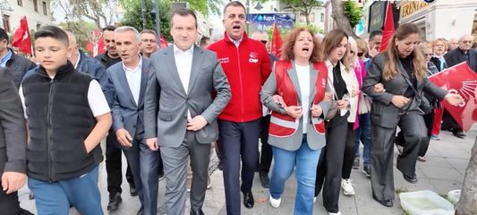 CHP'den protesto yürüyüşü