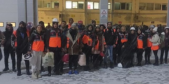 Silivri'den ikinci ekip deprem bölgesine gitti