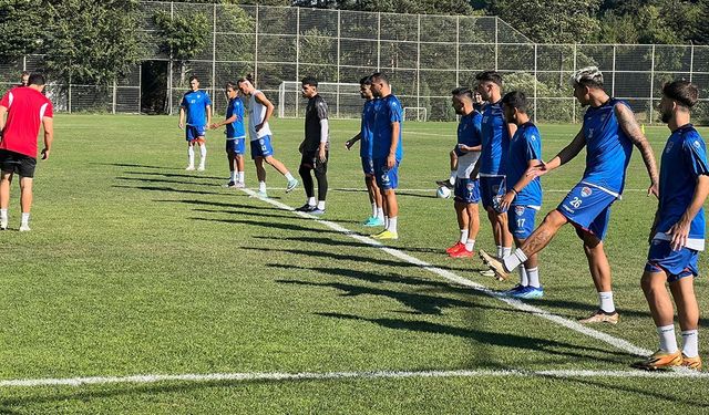 Silivrispor Bolu'da şampiyonlığa hazırlanıyor