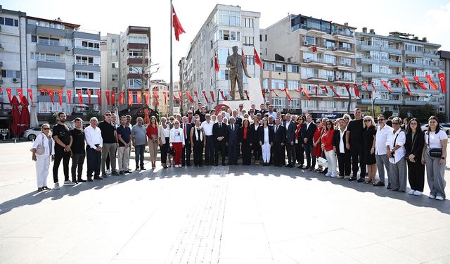 Silivri CHP Atatürk'ün huzurunda