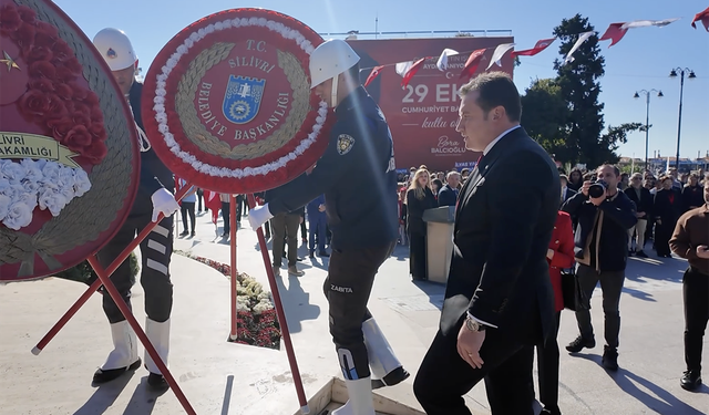 Ata'ya çelenkler bugünden sunuldu