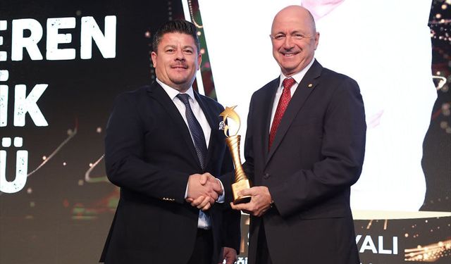 Açılış konuşmasını Kalko yaptı