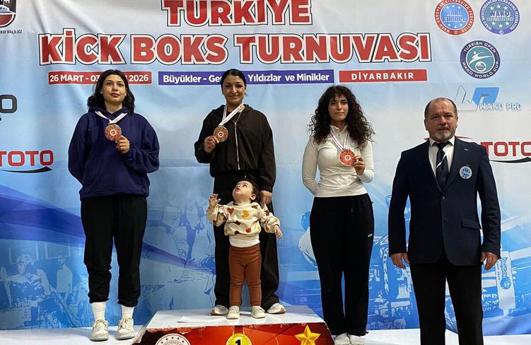 Silivrili sporcular başarıyla dönüyor