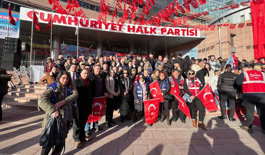 CHP'liler Ankara'da coşkuya katıldı
