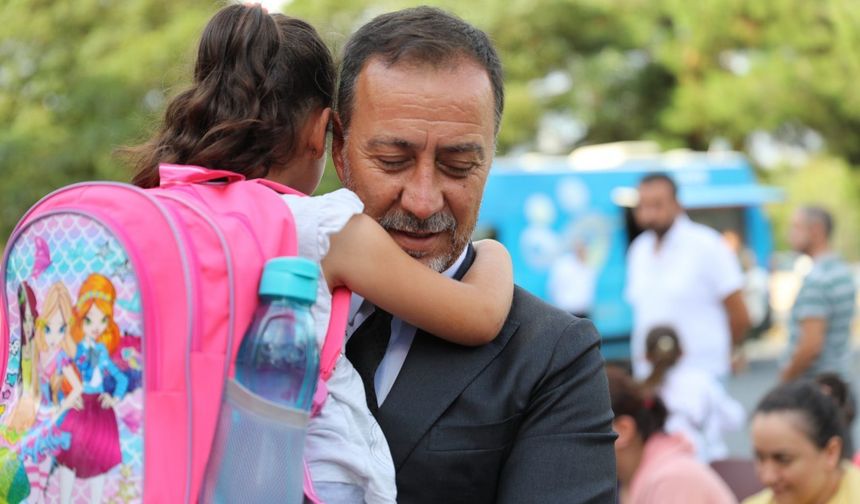 Yılmaz öğrencileri desteksiz bırakmadı