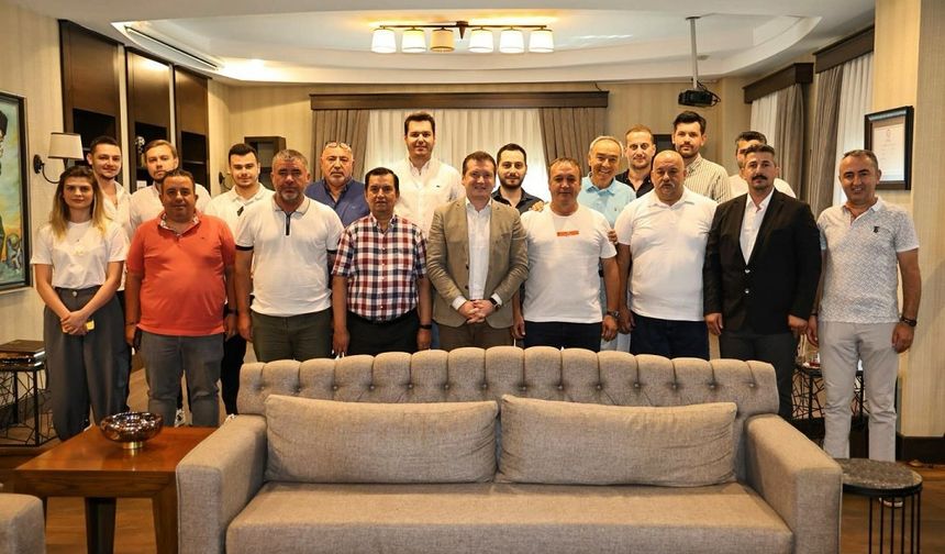 Silivrispor yönetimi Balcıoğlu'nu ziyaret etti