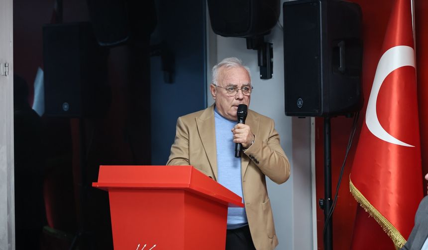 CHP’de sürpriz misafir