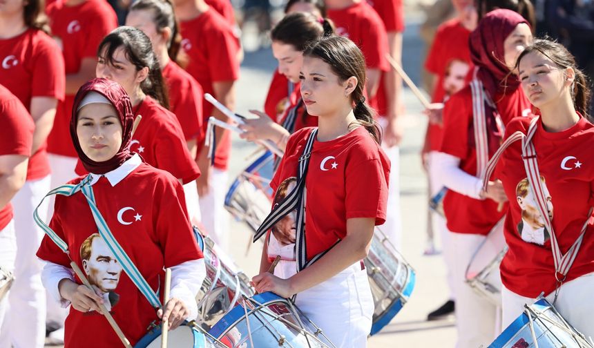 19 Mayıs Silivri'de coşkuyla kutlandı