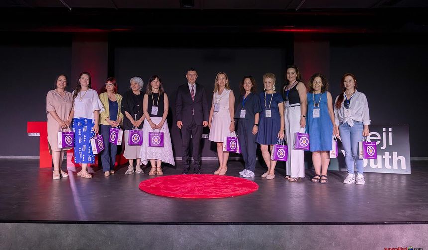 New York Lisanslı Tedx Odak Koleji Youth düzenlendi