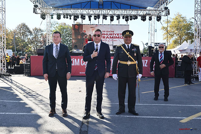 574043062 1187204760136696 1934002458064189458 N