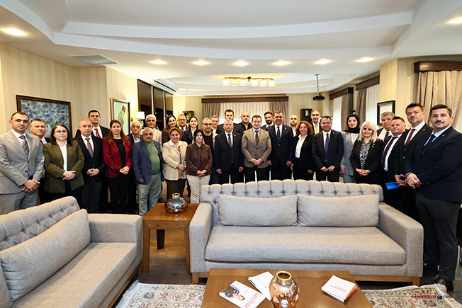 574880591 1191251856398653 3938201238158314596 N