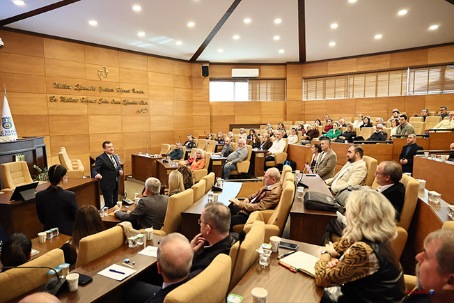 585887731 1204031835120655 8723832515735190623 N