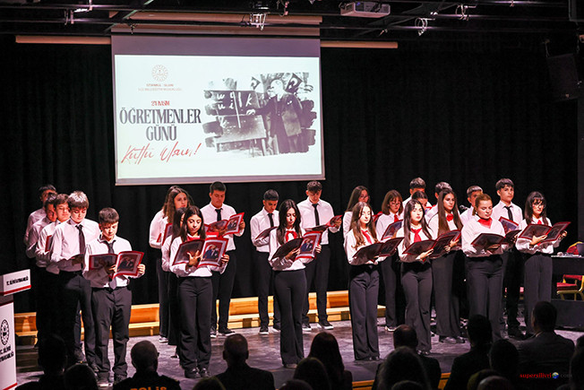 589290937 1207882578068914 4200475609455026312 N