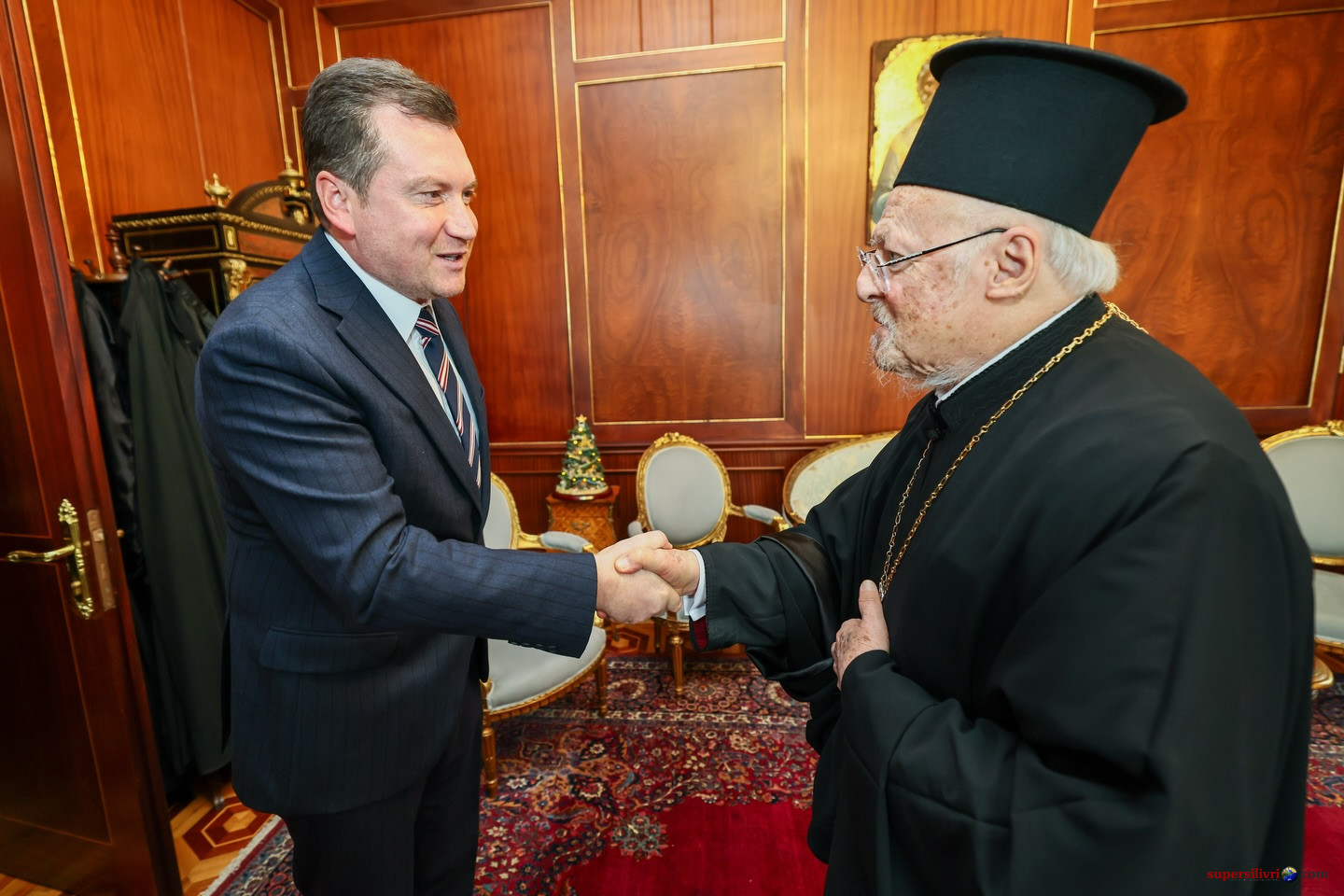 587814444 18548817031036144 6380999415491608013 N