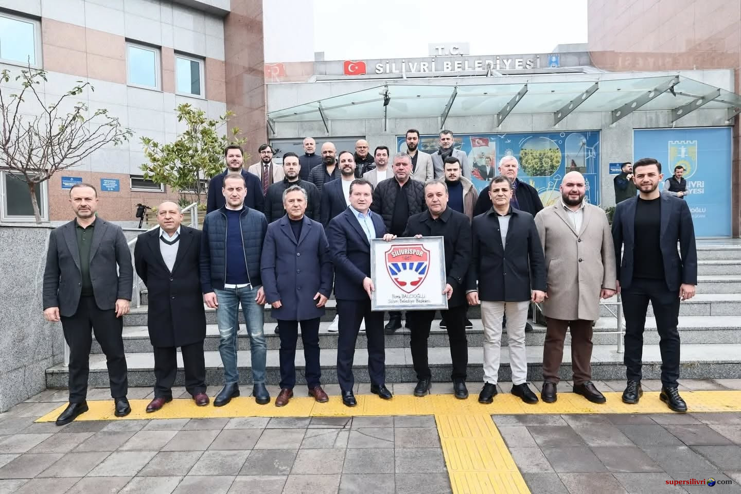 632082743 17938201005159006 9042270378194511529 N