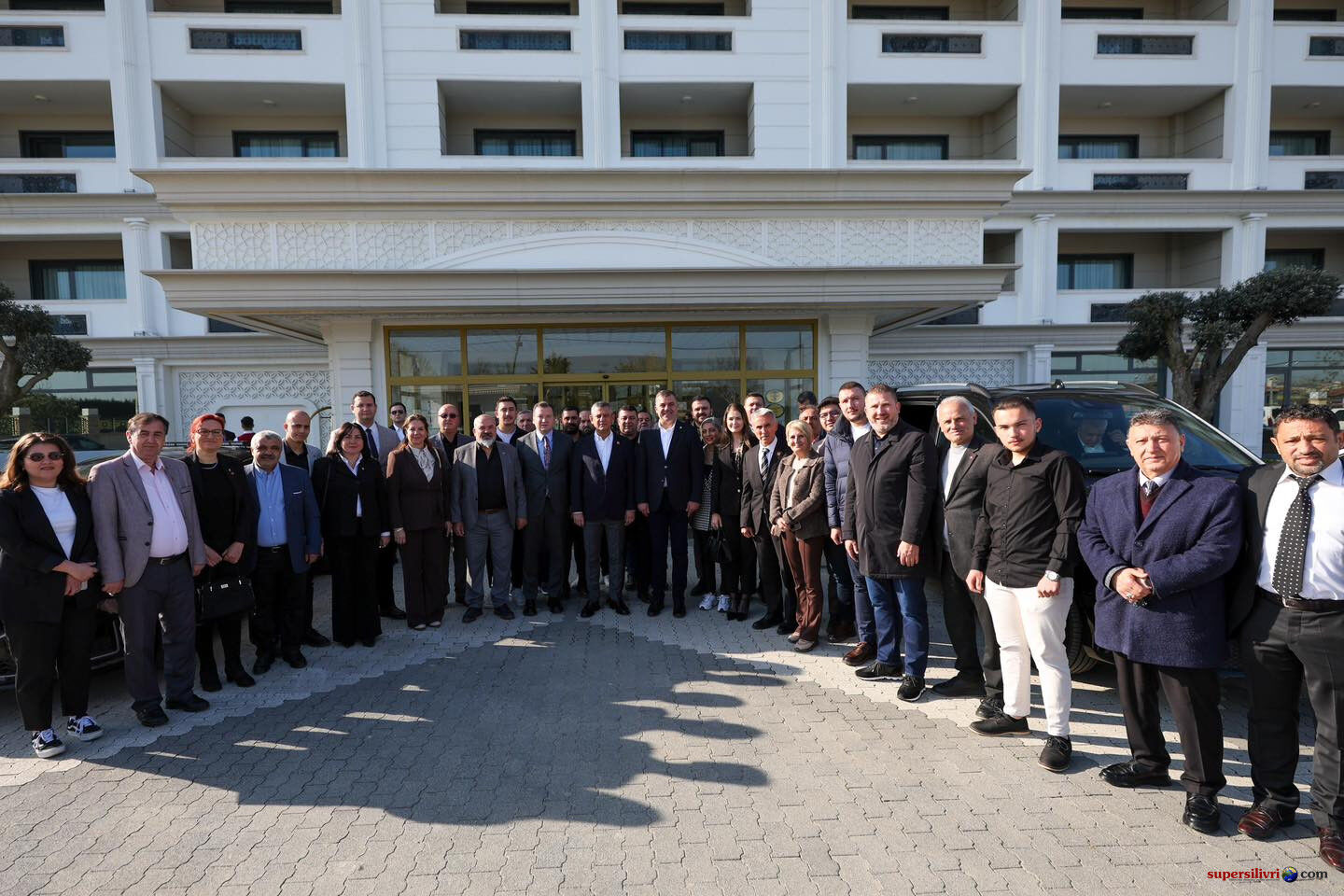 677787085 1282043114109733 5409057825259933892 N