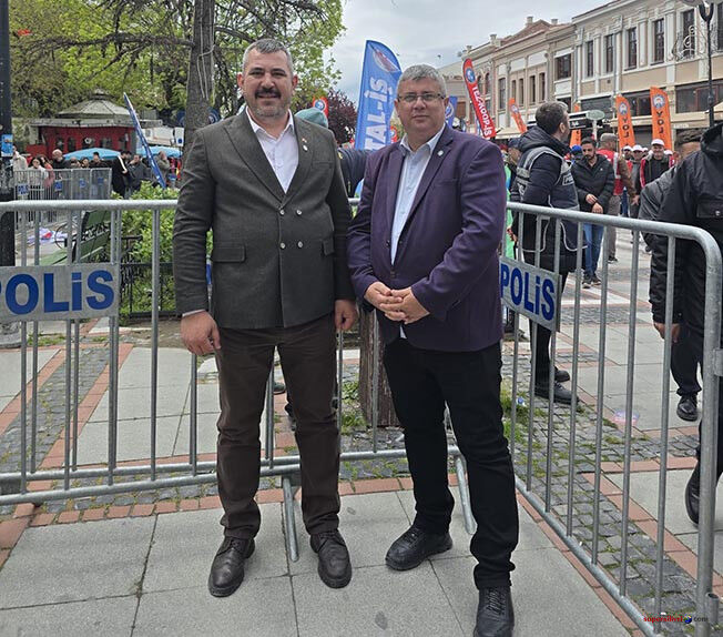 Iyiparti1Mayis3