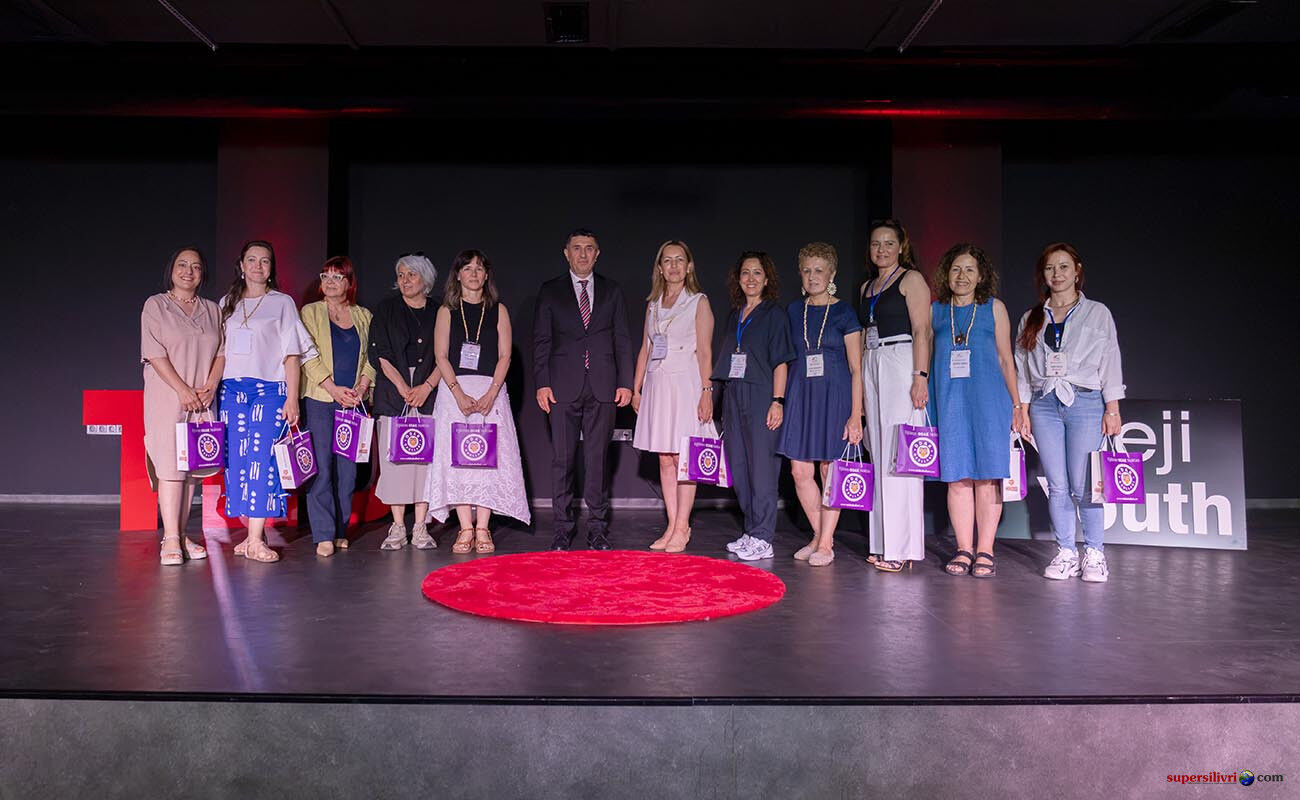 New York Lisanslı Tedx Odak Koleji Youth düzenlendi